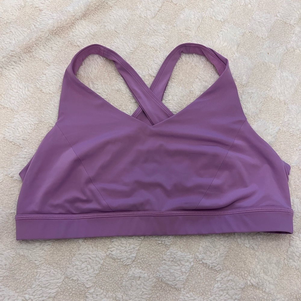 Lululemon Envital Soft Sports Bra Medium Support Dahlia Mauve Purple Size 14